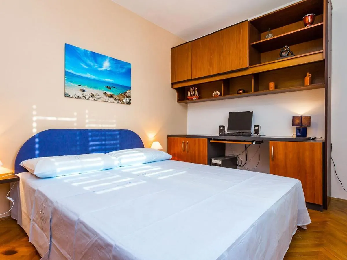 Spacious Holiday Home In Pula With Pool